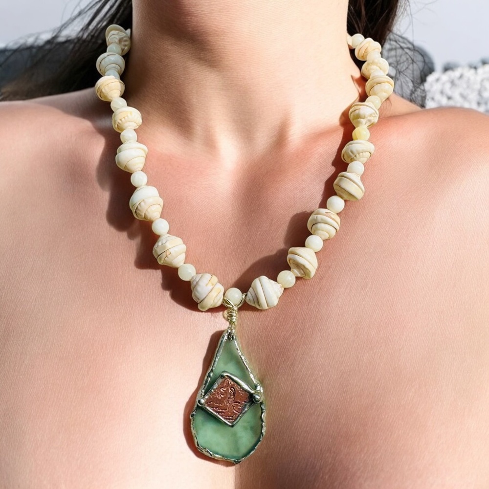 VNTG Hawaiian Heishi Puka Shell Necklace W/ Sea Glass & Copper Mermaid Pendant